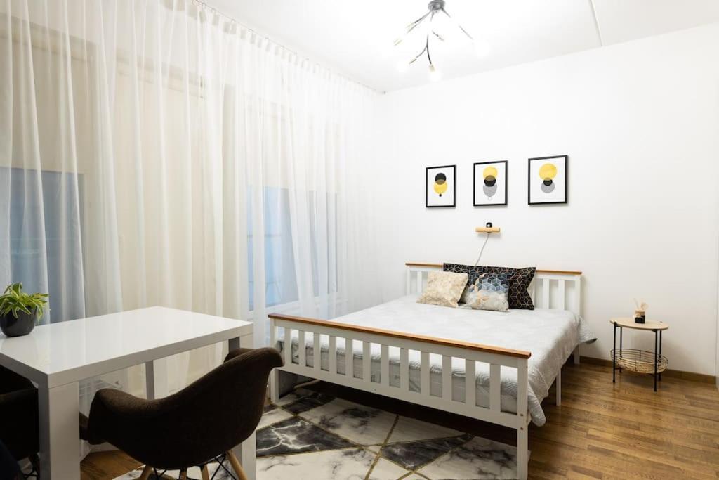 Modern & Cozy Place In The Very Heart Of Reval Esterno foto