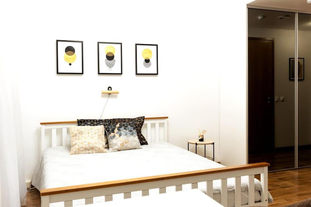 Modern & Cozy Place In The Very Heart Of Reval Esterno foto