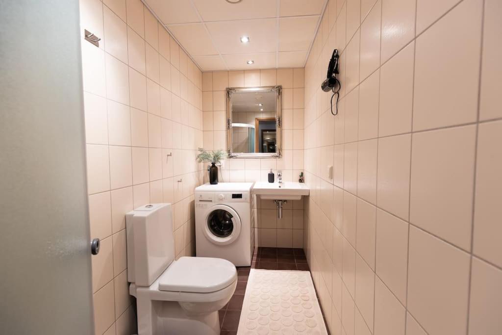 Modern & Cozy Place In The Very Heart Of Reval Esterno foto